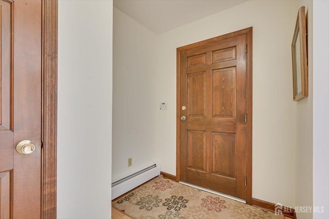 17 Bartha Avenue, Edison, NJ 08817