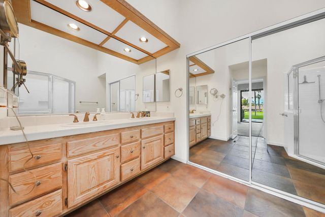 14 Ponderosa Circle, Palm Desert, CA 92211