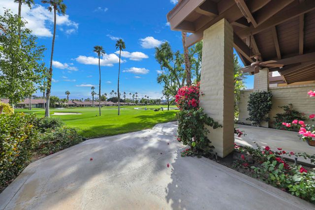 14 Ponderosa Circle, Palm Desert, CA 92211