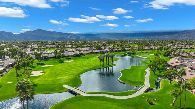 14 Ponderosa Circle, Palm Desert, CA 92211