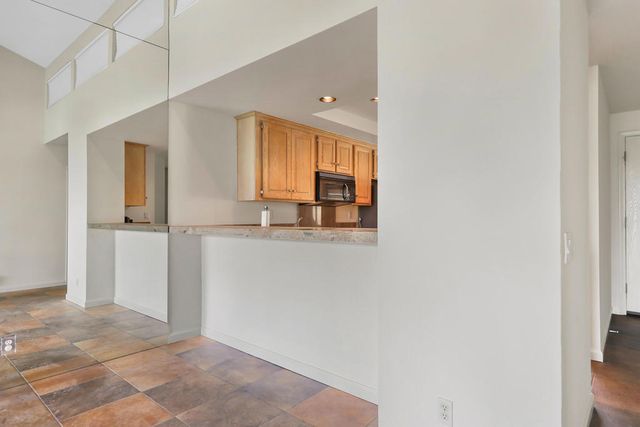 14 Ponderosa Circle, Palm Desert, CA 92211