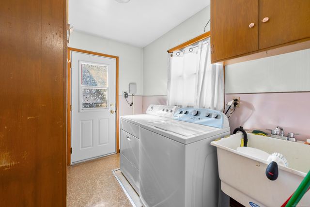 53165 Franklin Drive, Utica, MI 48316