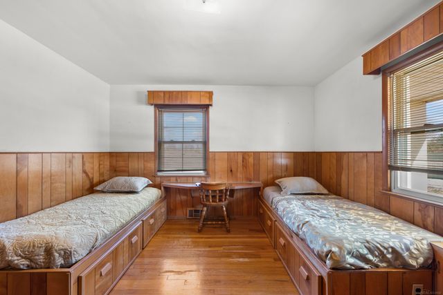 53165 Franklin Drive, Utica, MI 48316