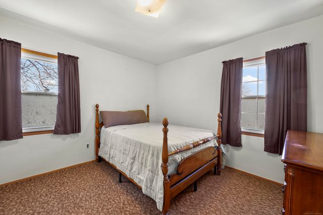 53165 Franklin Drive, Utica, MI 48316