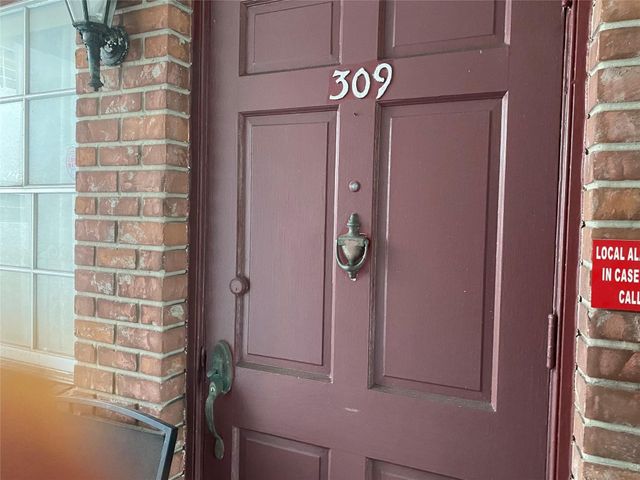 1100 Atlantic Shores 309, Hallandale Beach, FL 33009