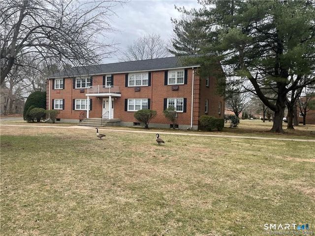 7 Grandview Drive 31D, Farmington, CT 06032