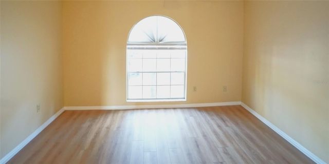 2263 FLETCHERS POINT CIRCLE, Tampa, FL 33613