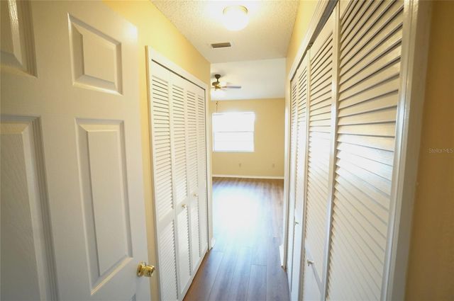 2263 FLETCHERS POINT CIRCLE, Tampa, FL 33613