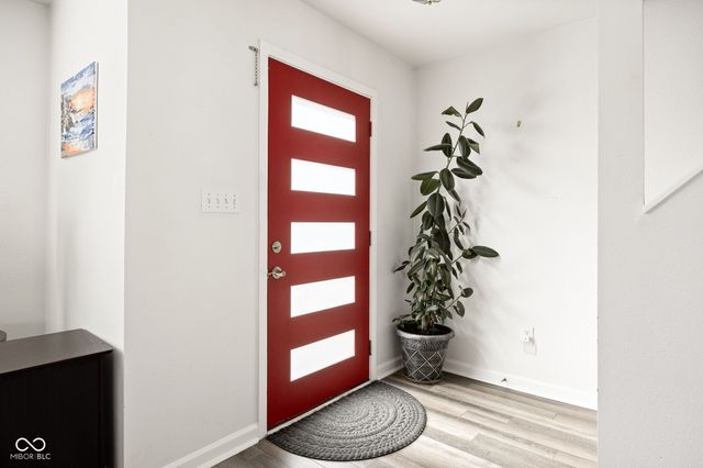 1844 Creekside Drive, Brownsburg, IN 46112