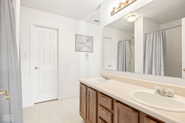 1844 Creekside Drive, Brownsburg, IN 46112