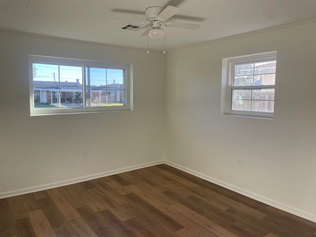 1231 Columbus Ave, Morgan City, LA 70380