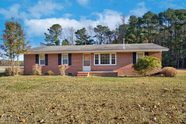 526 Maccripine Road, Pinetops, NC 27864
