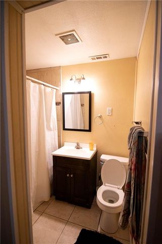 7923 HARRIS Avenue, Raytown, MO 64138