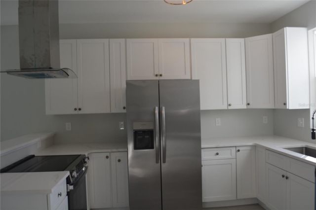 2221 SIPES AVENUE AVENUE, Sanford, FL 32771