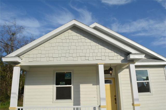 2221 SIPES AVENUE AVENUE, Sanford, FL 32771