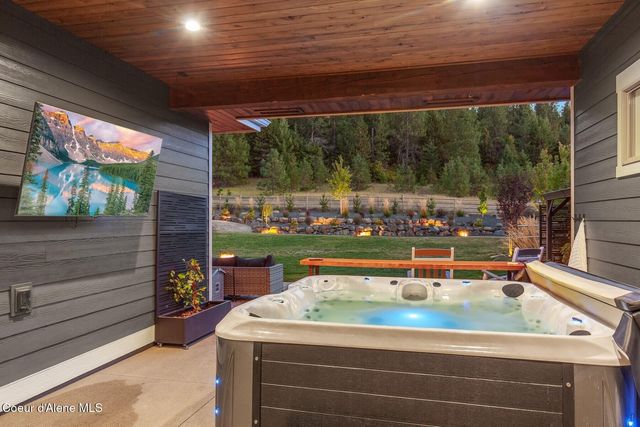 4874 W Foothill Dr, Coeur D'alene, ID 83814