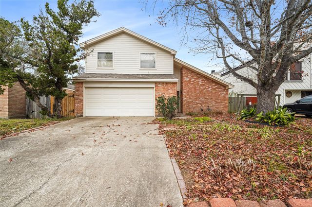 3302 Hunterwood Drive, Missouri City, TX 77459