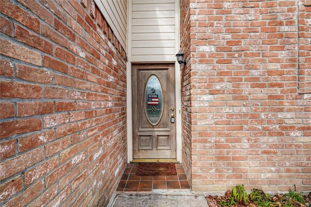 3302 Hunterwood Drive, Missouri City, TX 77459