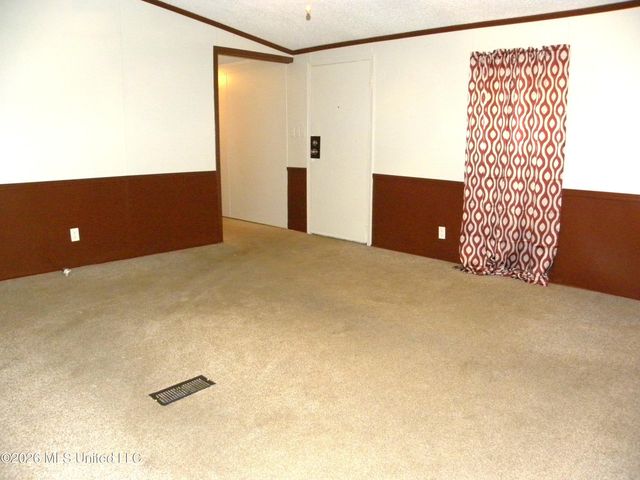 18265 Robin Oaks Drive, Gulfport, MS 39503