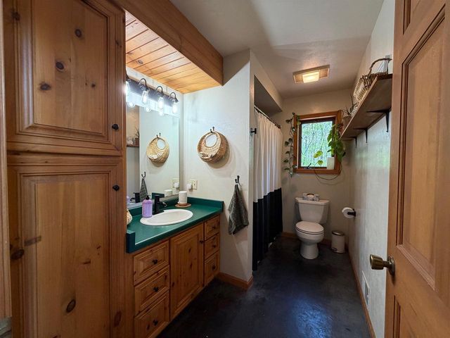 N4716 3rd Avenue, Oxford, WI 53952