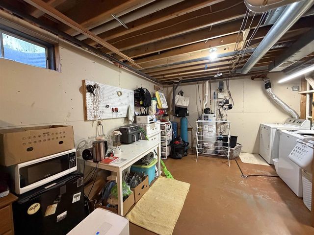 N4716 3rd Avenue, Oxford, WI 53952
