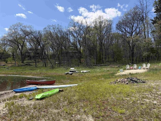 N4716 3rd Avenue, Oxford, WI 53952