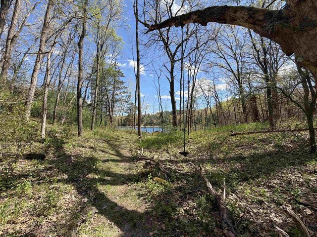 N4716 3rd Avenue, Oxford, WI 53952