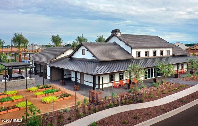 13565 N 142nd Drive, Surprise, AZ 85379