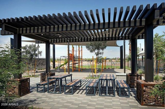 13565 N 142nd Drive, Surprise, AZ 85379