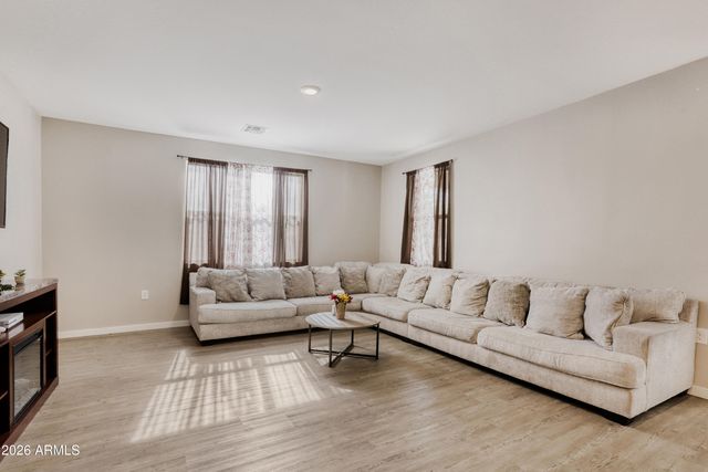 13565 N 142nd Drive, Surprise, AZ 85379