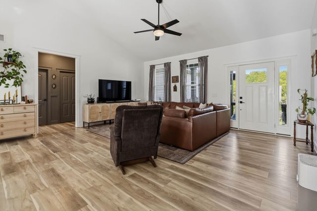 234 Bryants Way, London, KY 40741