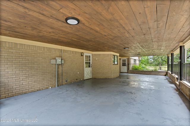 7400 Alexander Road, Olive Branch, MS 38654