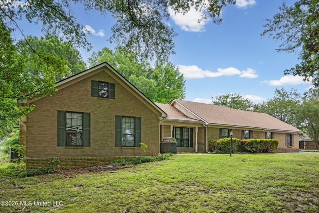 7400 Alexander Road, Olive Branch, MS 38654