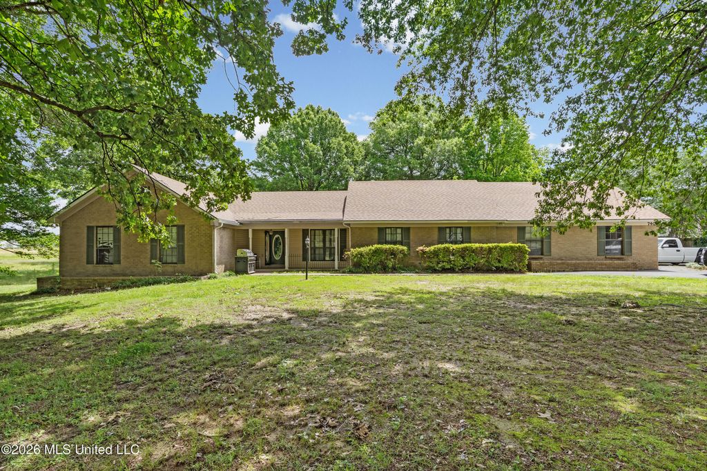 7400 Alexander Road, Olive Branch, MS 38654