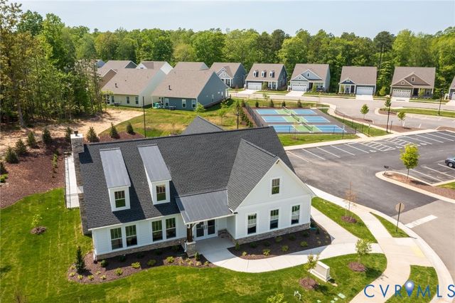 16018 Canoe Pointe Loop, Chesterfield, VA 23120