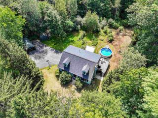 84 Old Bridge Street, Pelham, NH 03076