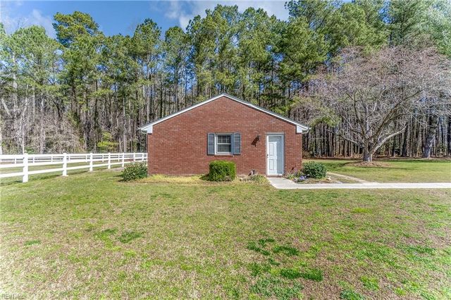 2468 Freeman Mill RD, Suffolk, VA 23438