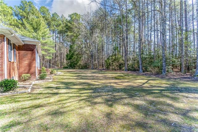 2468 Freeman Mill RD, Suffolk, VA 23438