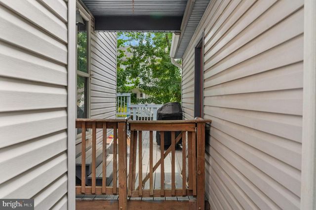 15209 GENERAL STEVENS CT, Chantilly, VA 20151