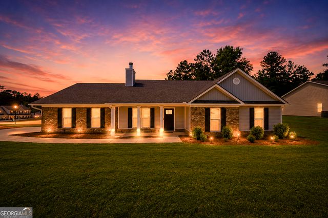 381 Riley Circle NW, Milledgeville, GA 31061