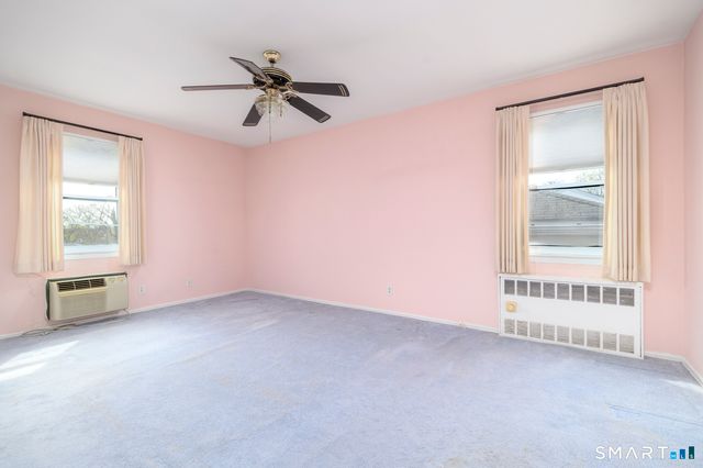 250 Glenbrook Road 38C, Stamford, CT 06906