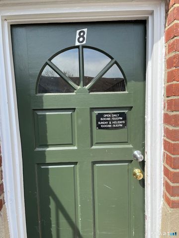 250 Glenbrook Road 38C, Stamford, CT 06906