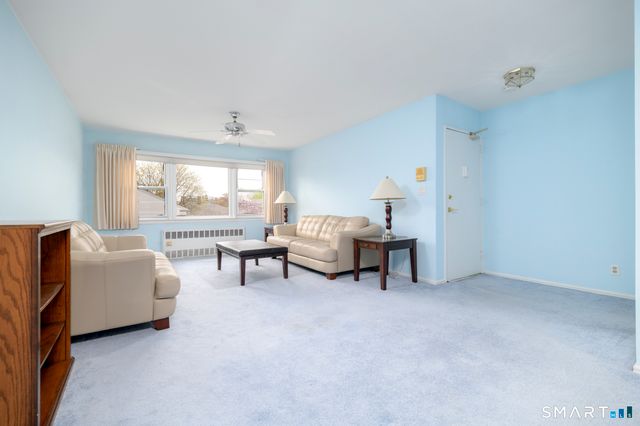 250 Glenbrook Road 38C, Stamford, CT 06906