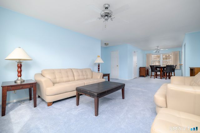 250 Glenbrook Road 38C, Stamford, CT 06906