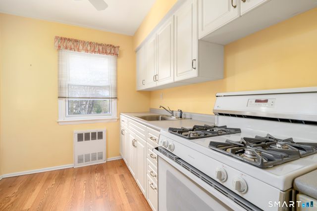 250 Glenbrook Road 38C, Stamford, CT 06906