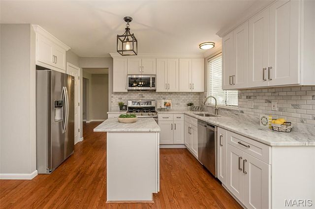 10145 Morgan Ridge Drive, Mehlville, MO 63123