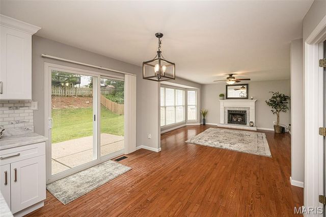 10145 Morgan Ridge Drive, Mehlville, MO 63123