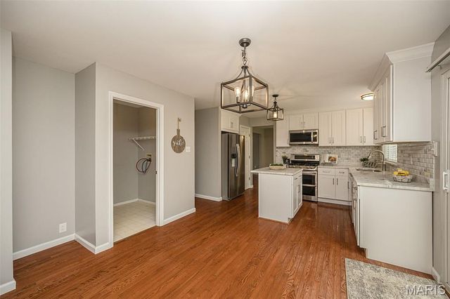 10145 Morgan Ridge Drive, Mehlville, MO 63123