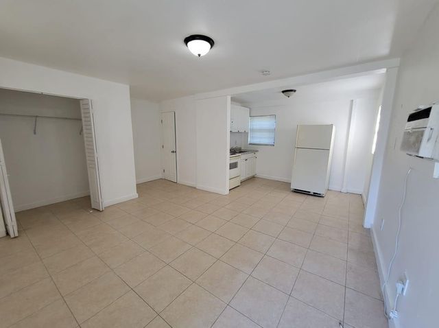 1853 NW 5TH Street 2, Miami, FL 33125