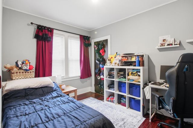 883 St. Clair Avenue, Grosse Pointe, MI 48230